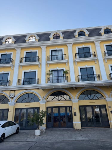 ផ្ទះអាជីវកម្មសំរាប់ជួល  ទីតាំង OCIC ជ្រោយចង្វារ