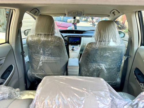 🚘 បង់រំលស់​១០០%ពុំចាំបាច់មានប្រាក់ចូលរួម​💰 ​2012 Toyota Prius​ option 2 ម៉ាញ៉េAndroid