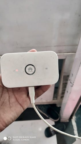 ដុំ WIFI 4G LTE