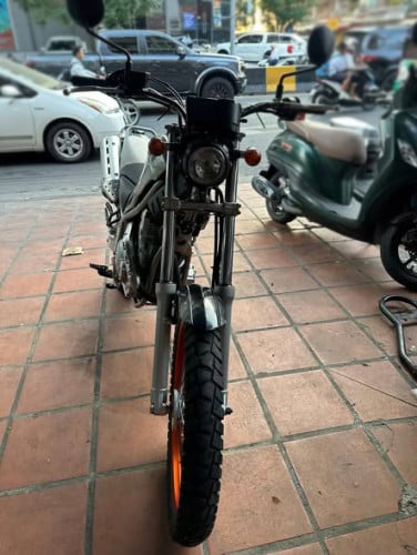 ម៉ូតូជប៉ុន YAMAHA TRICKER 250cc 2012 ក្រដាស់ពន្ធ ស្អាតខ្ចីណាស់ គីឡូសុីន 9ពាន់គីឡូជាង