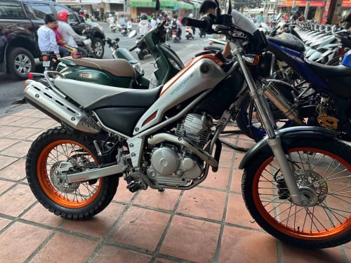 ម៉ូតូជប៉ុន YAMAHA TRICKER 250cc 2012 ក្រដាស់ពន្ធ ស្អាតខ្ចីណាស់ គីឡូសុីន 9ពាន់គីឡូជាង