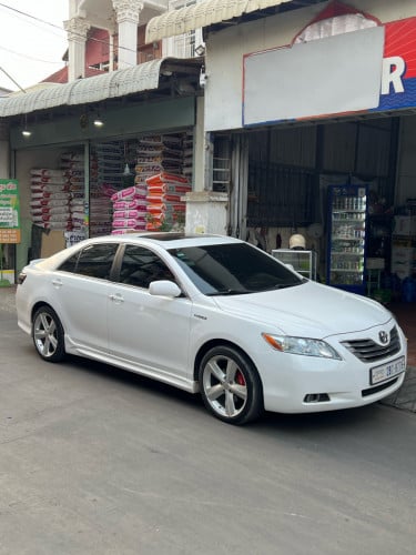 07Hybrid full options