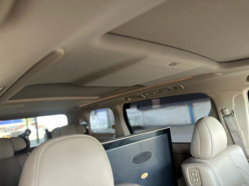 2014 Hybrid Royal Lounge លេី V VIP ថ្មីណាស់