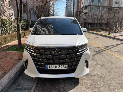 Alphard 2024 ឆ្វេងសុីន ប្រេីបាន32000Km