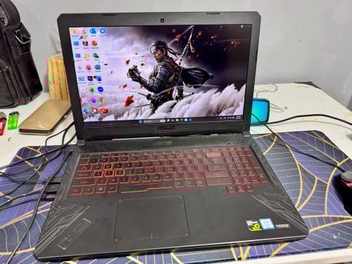Asus core i5 ជំនាន់ទី7 ,Ram 16G ,VGA RTX 1050Ti