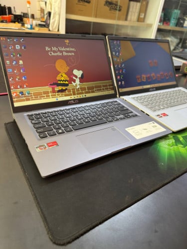 ASUS VivoBook X415DAP - 168$  / R3 8GB 256GB 14 inch FHD , Silver & gray