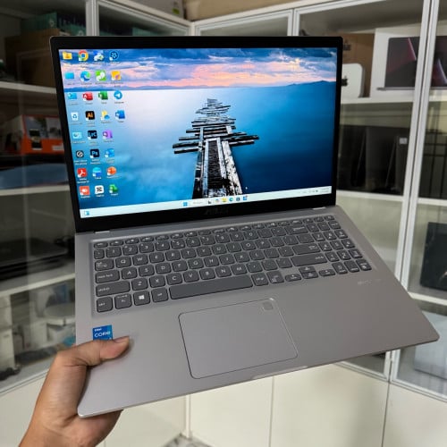 ASUS X515EA 2022 ស្អាត 98% i5 ជំនាន់ 11 | 8GB DDR4 | 512GB M.2 មានធានា 3 ខែ