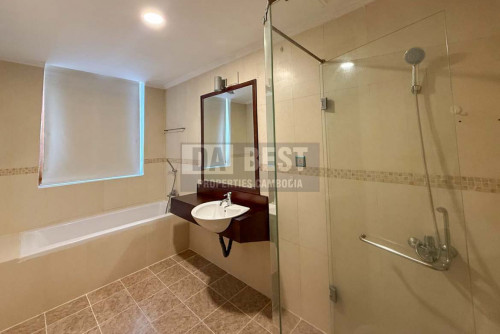 Beautiful 1 Bedroom Apartment For Rent in BKK1