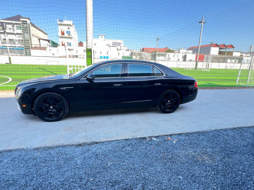 Bentley{2015}ទើបមកដល់ថ្មីៗហ្វូលពេញ