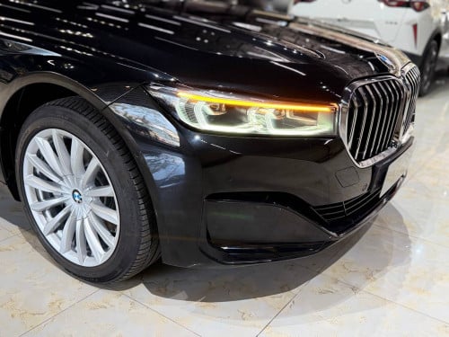 BMW 740Li 2020 full option