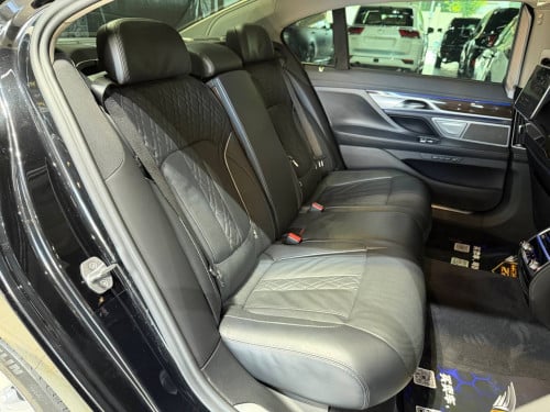 BMW 740Li 2020 full option