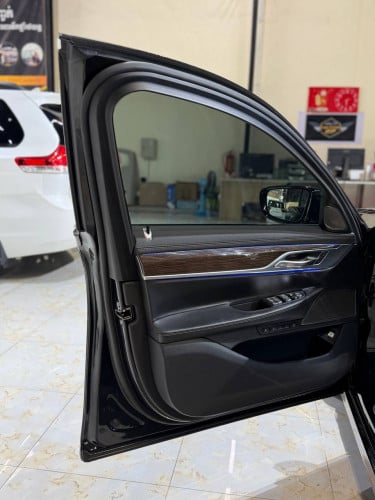 BMW 740Li 2020 full option