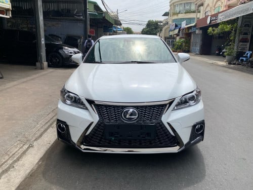 CT200H 2012 អាគុយតែម 3