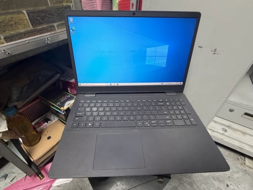 Dell 3505 RYZEN 3 Ram 8G M2 256G