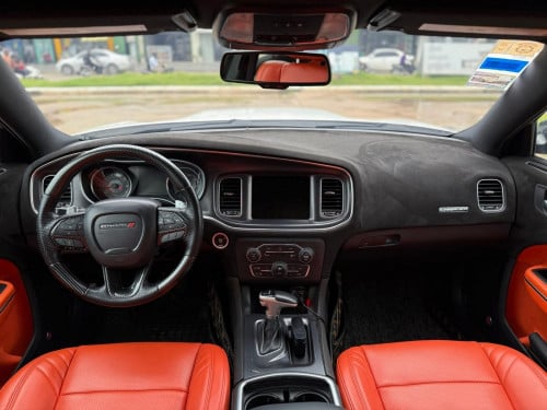 DODGE CHARGER 2015 Full Option V6