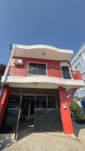 Duplex house for rent