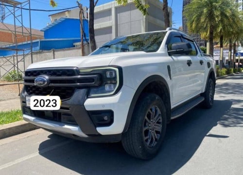Ford Ranger Wildtrak2023 2.0L មានឃ្លុបក្រោយរួច 29,900km ប្រើតិច 
