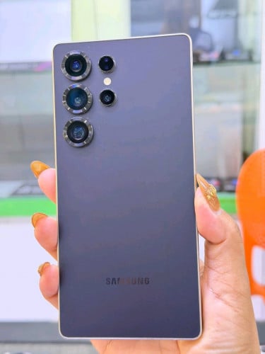 Galaxy S25 UItra 12G 256G 99% 849$