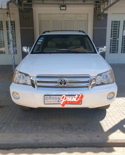 Highlander 03 P1 V6 ស្លាកលេខ 2អក្សរ ឡានស្អាត លះ ក្នុងថ្មី បាតខ្ចី គ្មានច្រេះ