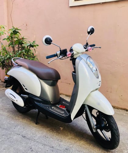 HONDA Scoopy 590$;110cc, year 2011,from Japan)have ID 🪪 crad មានកាតគ្រី