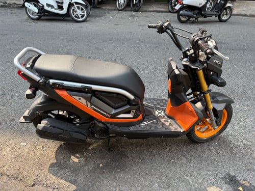 Honda zoomer