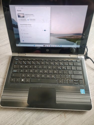 HP 360 Pavillion size 13.4inch pls refer.to photos. good working,