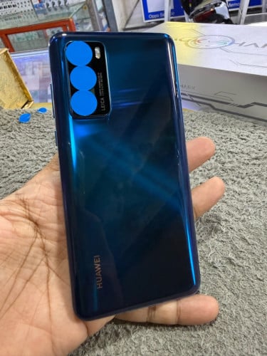 Huawei P40 Ram8G Memory128G Global Sim2 97% មានឆ្នាំងសាក