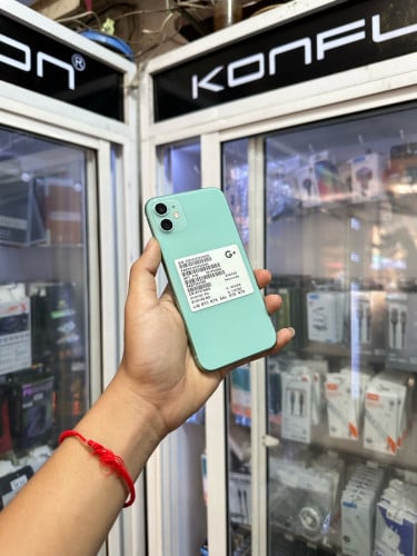 iPhone 11 ពណ៌ទឹកសណ្តែក 🍏 128GB  LLA Battery 82% 🔋 តួស្អាត 99% សំណុំហ្សីន (ធានា1ខែ) តម្លៃល្អបងៗ 📥