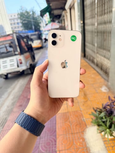 iPhone 12 64g J/A ណែន