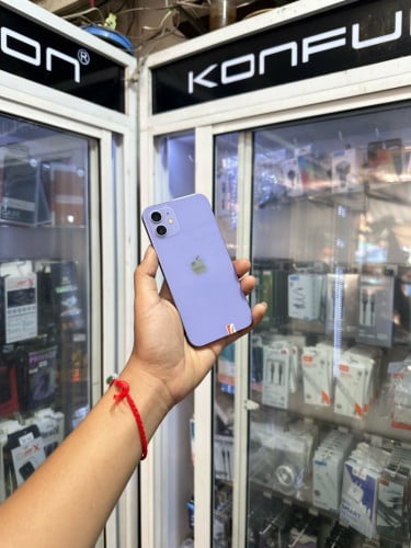 iPhone 12 ពណ៌ស្វាយ 🍏 64GB  LLA Battery 88% 🔋 តួស្អាត 99.99% សំណុំហ្សីន