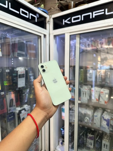 iPhone 12 ពណ៌ទឹកសណ្តែក 🍏 64GB  LLA Battery 90% 🔋 តួស្អាត 98% សំណុំហ្សីន