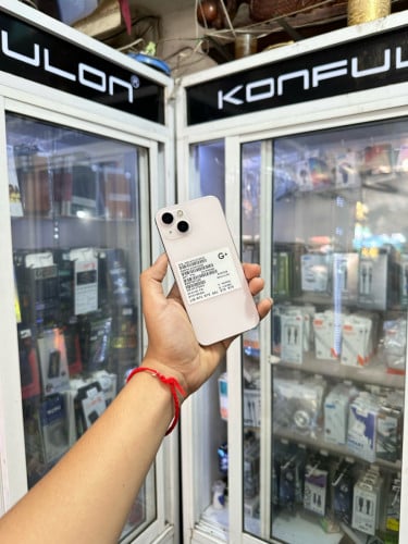 iPhone 13 🍏 128GB  Lla Battery 90% 🔋 តួស្អាត 99.99% សំណុំហ្សីន