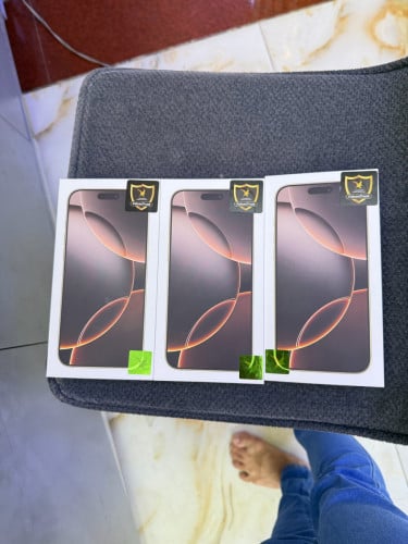 iPhone 16 pro 128G X/A new warranty 1year