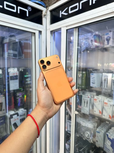 iPhone XS Max up 17 pro max Lla 🍏 64GB   Battery 100% 🔋 តួស្អាត 99.99%   តម្លៃល្អបងៗ