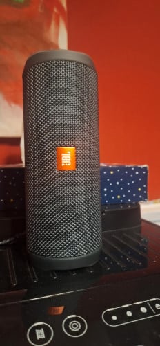 JBL Flip Essential
