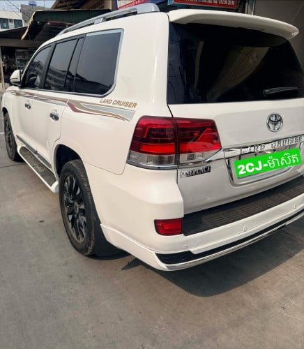 Landcruiser2011ម៉ាស៊ូត ឡើង សេរី 2021