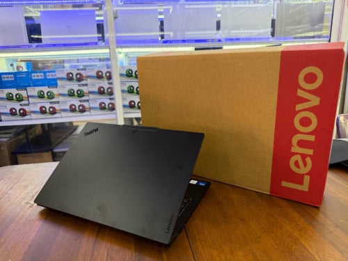 Laptop Lenovo E14 G7 599$