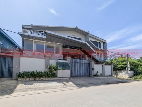 Modern Warehouse With Office Fit-Out For Lease In Sen Sok Area