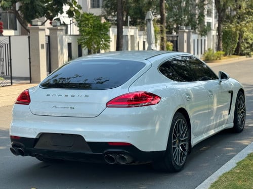 PANAMERA 4S PDK(សាំងសុទ្ធ)