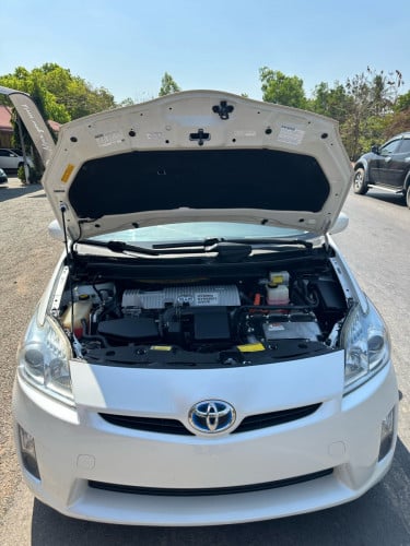 Prius ឆ្នាំ 2010 ឡើងស្តុប012 ឡានមូលស្អាតពិន្ទុខ្ពស់