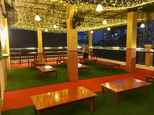 Restaurant renovation decore design construction service