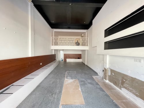 Shophouse available for rent on Mao Tse Toung Blvd