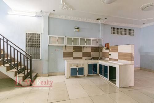 Shophouse For Rent Near Vanda Institute
