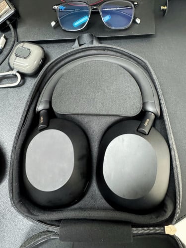 Sony WH 100XM5 like new 99.99%