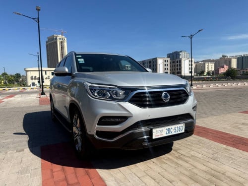 Ssang yong ថី្មណាស់