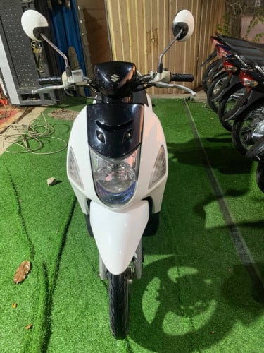 suzuki lets 014 មាន​ពន្ធ​ត្រឹម​ត្រូវ​ ម៉ាស៊ីន​តាន់​ លក់​550$ ទិញ​ដាច់​ វ៉ៃ​ដូរ​ បង់​រំលស់​បាន​