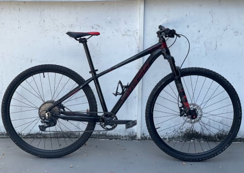 TIGER 29 S គ្រឿង Deore10s ហ្រ្វាំងប្រេង Shimano បូមខ្យល់