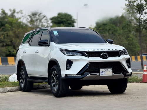 TOYOTA FORTUNER​ LEGENDER 2023