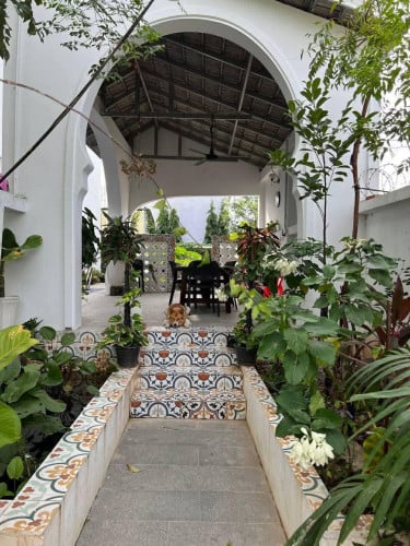 ផ្ទះវីឡាទំនើបលក់បន្ទាន់ នៅសង្កាត់ក្រាំងធ្នង់ ម្ចាស់ប្រញាប់ទៅរស់នៅអង្លេ