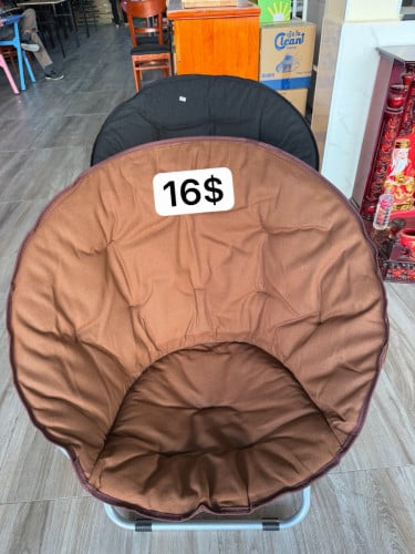 កៅអីពិចនិច